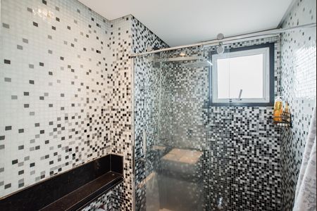 Apartamento para alugar com 40m², 1 quarto e 1 vaga Apartamento para alugar com 40m², 1 quarto e 1 vagaBanheiro da Suíte