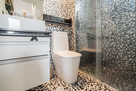 Apartamento para alugar com 40m², 1 quarto e 1 vaga Apartamento para alugar com 40m², 1 quarto e 1 vagaBanheiro da Suíte