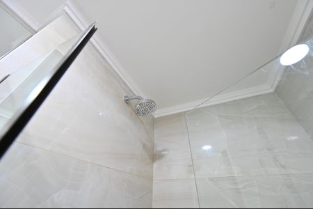 Apartamento à venda com 56m², 2 quartos e 2 vagasBanheiro da Suíte