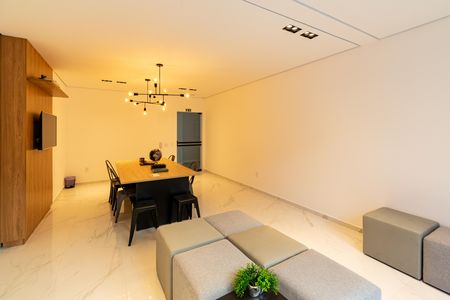 Apartamento à venda com 56m², 2 quartos e 2 vagas Apartamento à venda com 56m², 2 quartos e 2 vagasCoworking