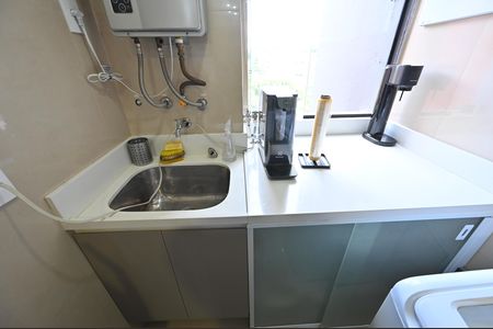 Apartamento à venda com 56m², 2 quartos e 2 vagasLavanderia