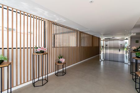 Apartamento à venda com 56m², 2 quartos e 2 vagas Apartamento à venda com 56m², 2 quartos e 2 vagasHall de Entrada