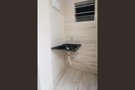 Área de Serviço de casa para alugar com 1 quarto, 40m² em Jardim Miriam, São Paulo