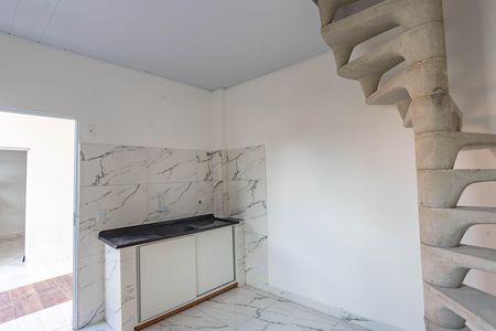 Casa para alugar com 40m², 1 quarto e sem vaga Casa para alugar com 40m², 1 quarto e sem vagaStudio - cozinha