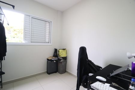 Quarto 1 de apartamento para alugar com 2 quartos, 64m² em Santa Mônica, Uberlândia
