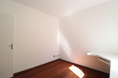 Apartamento para alugar com 140m², 3 quartos e 2 vagasQuarto 3