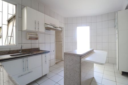 Apartamento para alugar com 140m², 3 quartos e 2 vagasCozinha