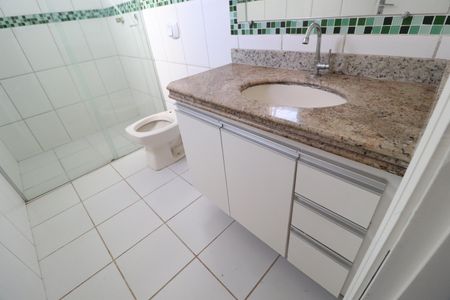Apartamento para alugar com 140m², 3 quartos e 2 vagasBanheiro do Quarto 2