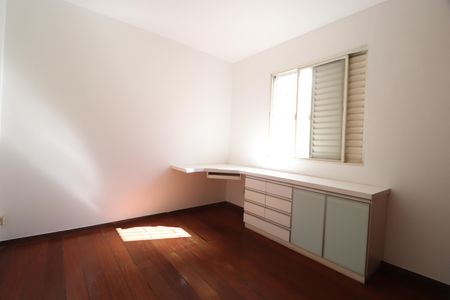 Apartamento para alugar com 140m², 3 quartos e 2 vagasQuarto 3
