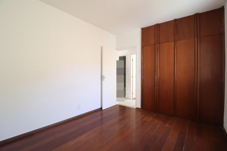 Apartamento para alugar com 140m², 3 quartos e 2 vagasQuarto 2 - Suíte