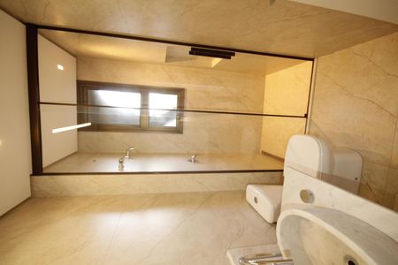 Apartamento à venda com 105m², 3 quartos e 2 vagasbanheiro 1