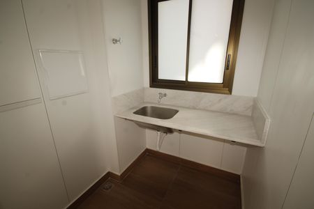 Apartamento à venda com 105m², 3 quartos e 2 vagasÁrea de Serviço