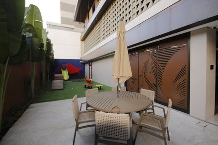 Apartamento à venda com 105m², 3 quartos e 2 vagasÁrea comum - Playground