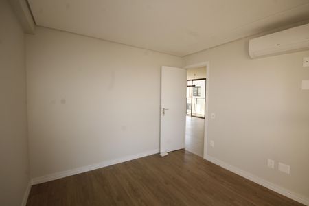 Apartamento à venda com 105m², 3 quartos e 2 vagasquarto 1