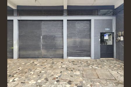 Apartamento para alugar com 150m², 3 quartos e sem vagaFachada
