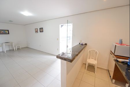 Apartamento para alugar com 47m², 1 quarto e 1 vaga Apartamento para alugar com 47m², 1 quarto e 1 vagaÁrea comum - Salão de festas
