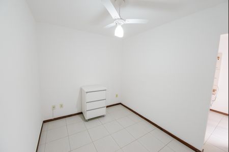 Suíte de apartamento para alugar com 1 quarto, 47m² em Vila São José, Taubaté