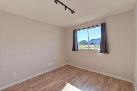 Sala de apartamento à venda com 2 quartos, 40m² em Jardim do Lago Continuacao, Campinas