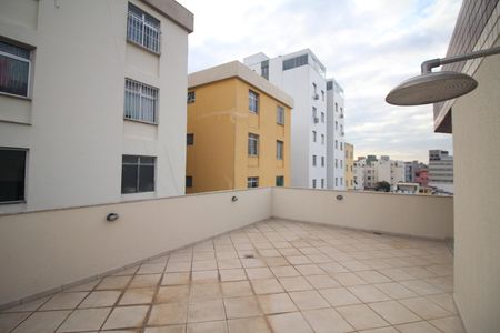 Apartamento para alugar com 178m², 4 quartos e 2 vagasÁrea gourmet / Cobertura