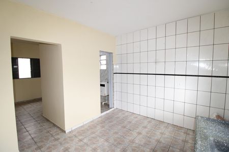cozinha de casa para alugar com 1 quarto, 40m² em Vila Cosmopolita, São Paulo