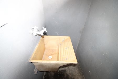 Área de Serviço de casa para alugar com 1 quarto, 40m² em Vila Cosmopolita, São Paulo