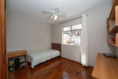 Apartamento à venda com 90m², 3 quartos e 2 vagas Apartamento à venda com 90m², 3 quartos e 2 vagasQUARTO1