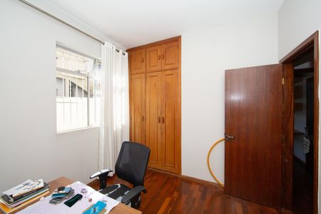 Apartamento à venda com 90m², 3 quartos e 2 vagas Apartamento à venda com 90m², 3 quartos e 2 vagasQUARTO2