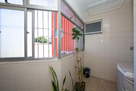Apartamento à venda com 90m², 3 quartos e 2 vagas Apartamento à venda com 90m², 3 quartos e 2 vagasAREA DE SERVICO