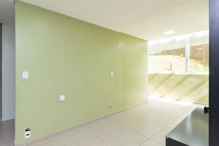Apartamento para alugar com 70m², 2 quartos e 1 vaga Apartamento para alugar com 70m², 2 quartos e 1 vagaSala