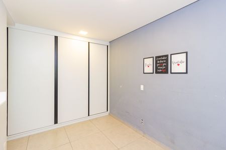 Quarto 2 de apartamento para alugar com 2 quartos, 70m² em Piqueri, São Paulo
