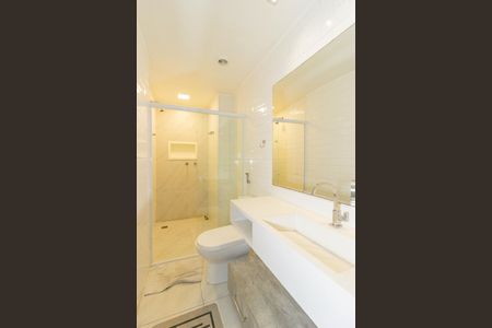 Banheiro de apartamento para alugar com 2 quartos, 70m² em Piqueri, São Paulo