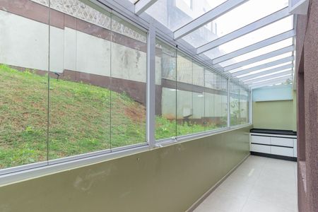 Vista Quarto 2 de apartamento para alugar com 2 quartos, 70m² em Piqueri, São Paulo