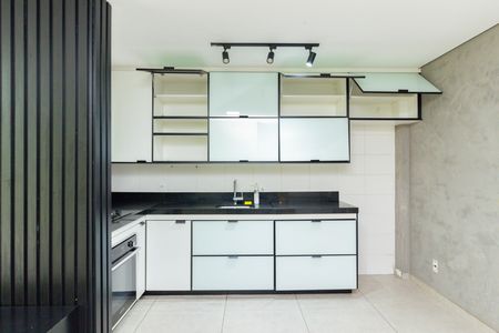 Cozinha de apartamento para alugar com 2 quartos, 70m² em Piqueri, São Paulo