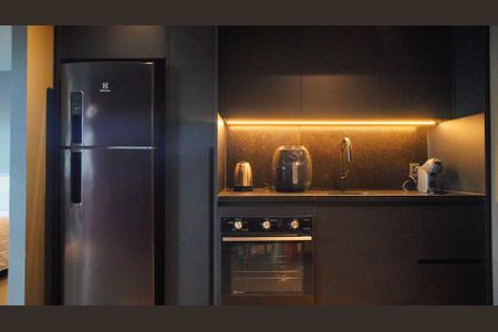 Cozinha  de kitnet/studio para alugar com 1 quarto, 40m² em Três Figueiras, Porto Alegre