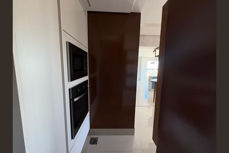 Apartamento à venda com 121m², 3 quartos e 2 vagas