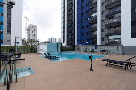 Apartamento para alugar com 82m², 2 quartos e 1 vaga