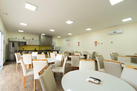 Apartamento para alugar com 82m², 2 quartos e 1 vaga