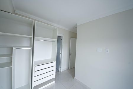 Apartamento à venda com 64m², 2 quartos e 1 vaga