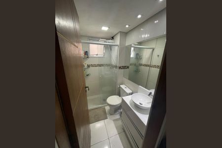 Apartamento à venda com 49m², 2 quartos e 1 vagaBanheiro 1