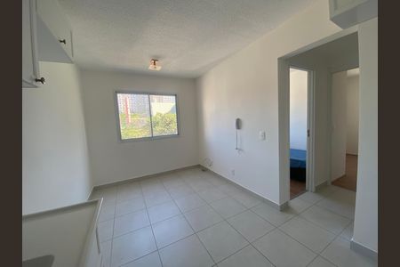 Sala de apartamento para alugar com 2 quartos, 32m² em Jardim Celeste, São Paulo