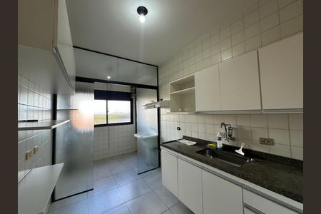 Cozinha de apartamento para alugar com 3 quartos, 75m² em Alphaville Industrial, Barueri