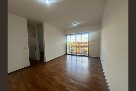 Apartamento para alugar com 3 quartos, 75m² em Alphaville Industrial, Barueri