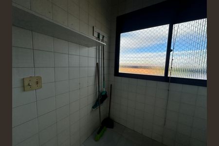 Área de Serviço de apartamento para alugar com 3 quartos, 75m² em Alphaville Industrial, Barueri