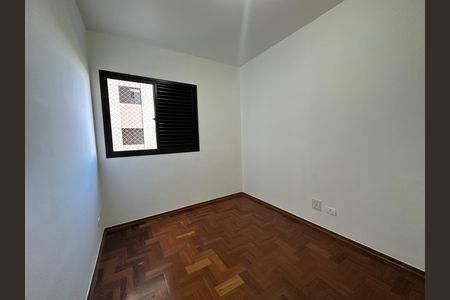 Apartamento para alugar com 75m², 3 quartos e 2 vagas Apartamento para alugar com 75m², 3 quartos e 2 vagasQuarto 1
