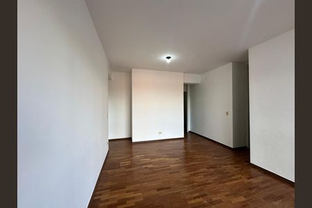 Sala de apartamento para alugar com 3 quartos, 75m² em Alphaville Industrial, Barueri
