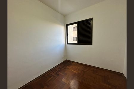 Apartamento para alugar com 75m², 3 quartos e 2 vagas Apartamento para alugar com 75m², 3 quartos e 2 vagasQuarto 1