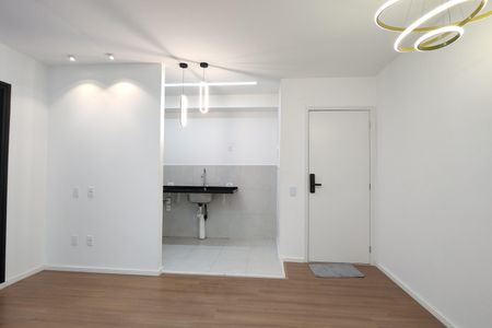 Sala de apartamento para alugar com 2 quartos, 45m² em Barra Olímpica, Rio de Janeiro