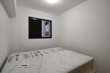 Quarto 2 de apartamento para alugar com 2 quartos, 45m² em Barra Olímpica, Rio de Janeiro