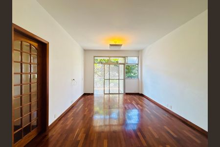Apartamento para alugar com 3 quartos, 130m² em Botafogo, Rio de Janeiro