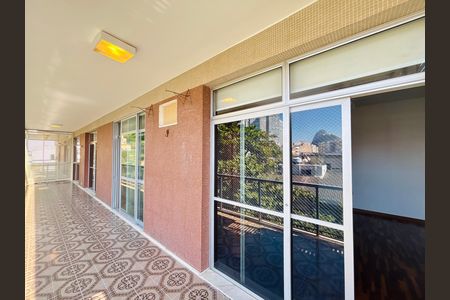 Apartamento para alugar com 3 quartos, 130m² em Botafogo, Rio de Janeiro